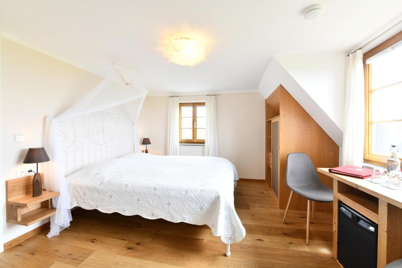 לינדאו Hotel Montfort-Schloessle מראה חיצוני תמונה